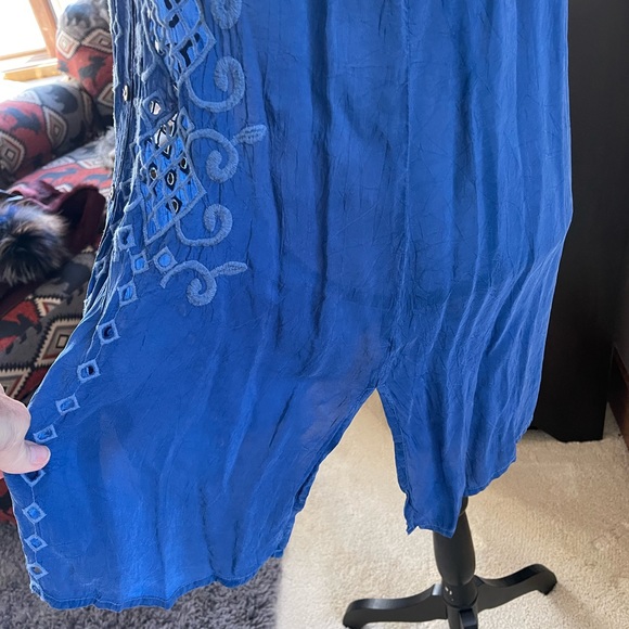 Royal blue Johnny Was tunic blouse Size Small - Picture 3 of 4